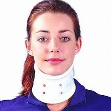 Neck Brace for Neck Pain and Support, Soft Cervical Collar for Sleeping,  Wraps Keep Vertebrae Stable and Aligned, Stabilizes & Relieves Pressure in  Spine for Women & Men (3 Depth Collar, M)