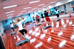 Step Aerobics Is Back! Try This 15-Minute Class